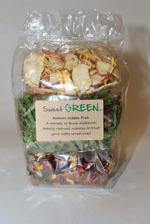 Nature's Own Sweet Green Natural Nibble Pack for Small Animals